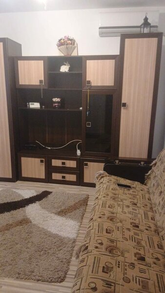 Rahova, Salaj, str. Pucheni 73, bloc nou, centrala, balcon