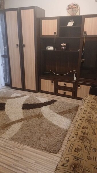 Rahova, Salaj, str. Pucheni 73, bloc nou, centrala, balcon